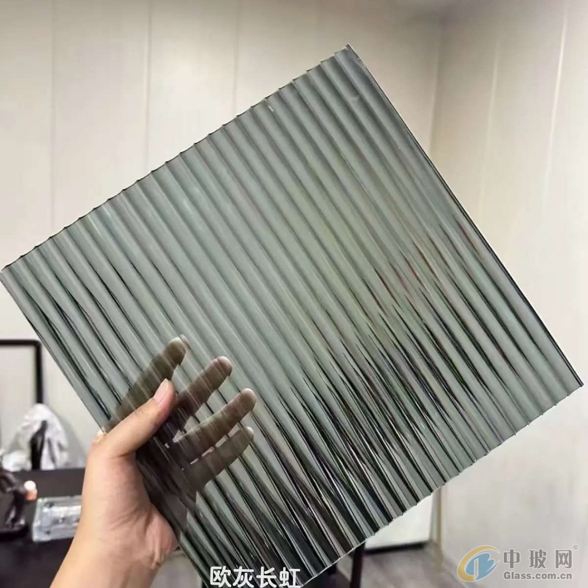 ɰL粣F(xin)؛(yng)