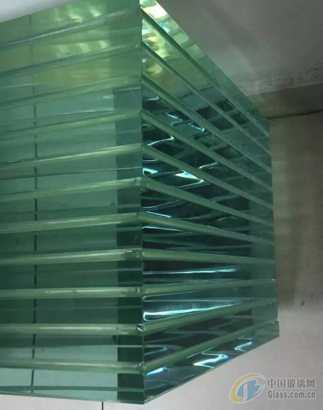 超大玻璃