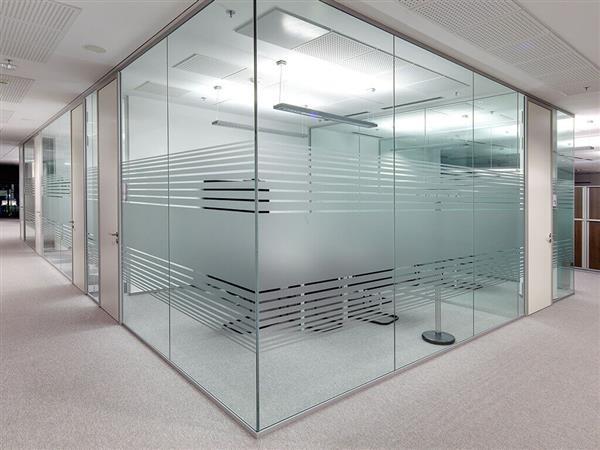 Frameless-Glass-Walls-2-2.jpg