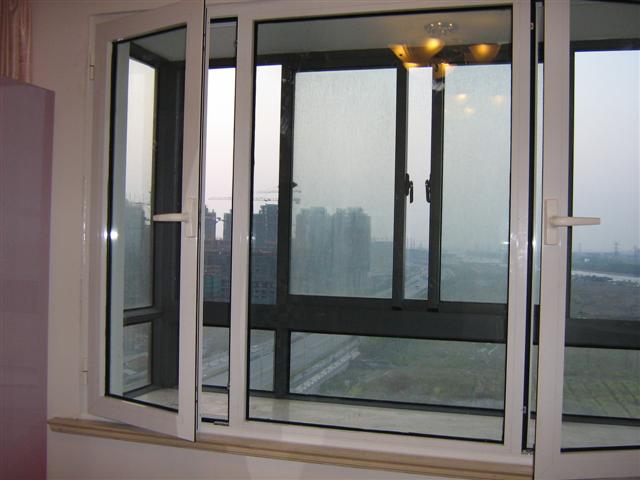 095HW4D-0.jpg