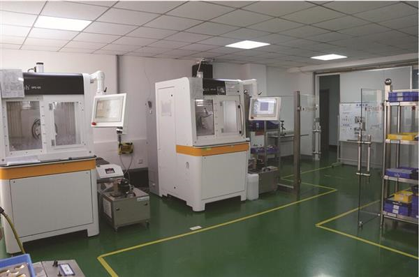 asph-lens-process-equipment.jpg