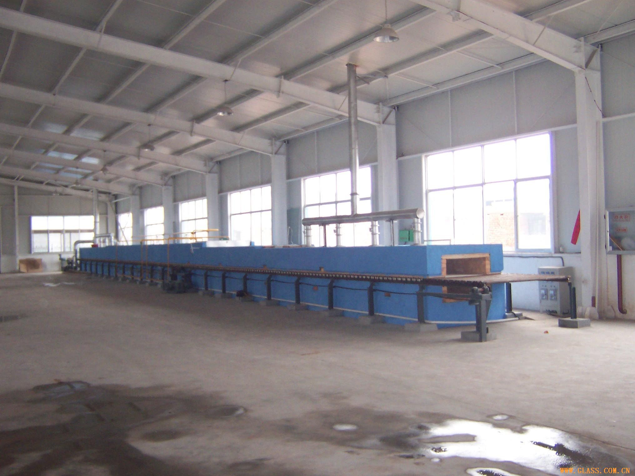窑炉-建筑玻璃-淄博圣元窑炉工程有限公司