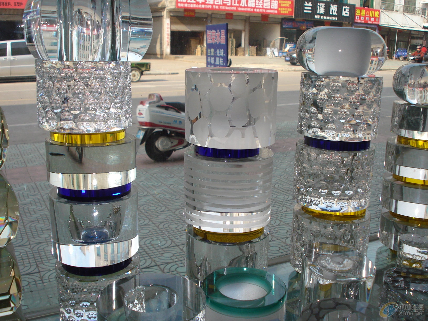 南京尖森艺术玻璃-柱子 - 晶森玻璃 - 九正建材网