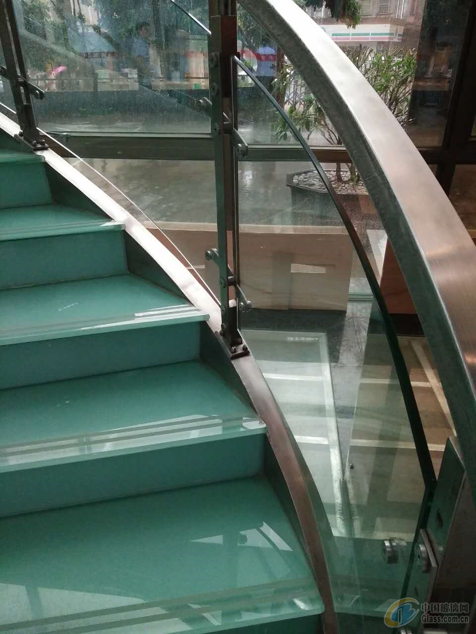 热弯玻璃