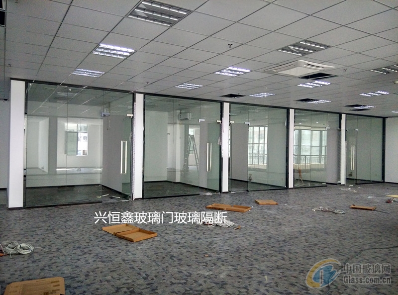 深圳定做黑钛金玻璃门地弹簧玻璃门办公室玻璃门