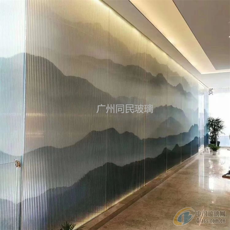 夹山水画玻璃 酒店大堂隔断屏风夹丝玻璃