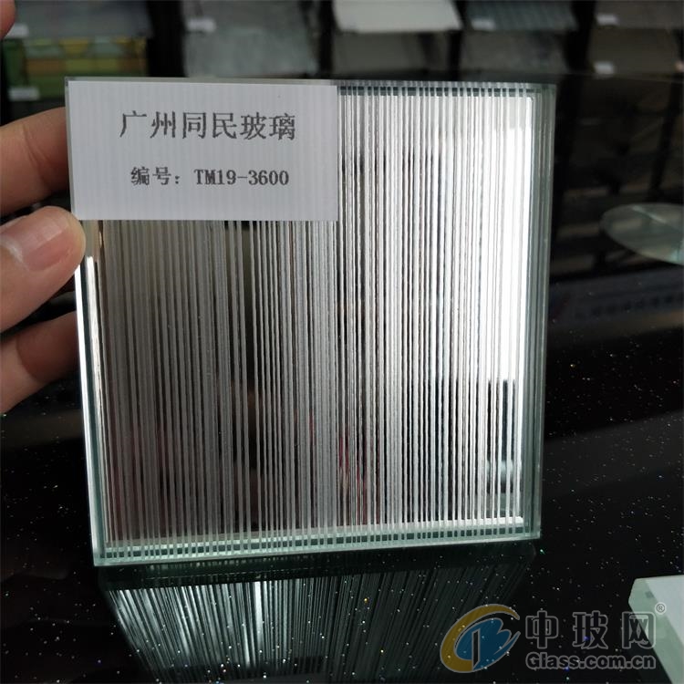 广州夹丝玻璃 拉丝玻璃 钢化夹丝玻璃价格