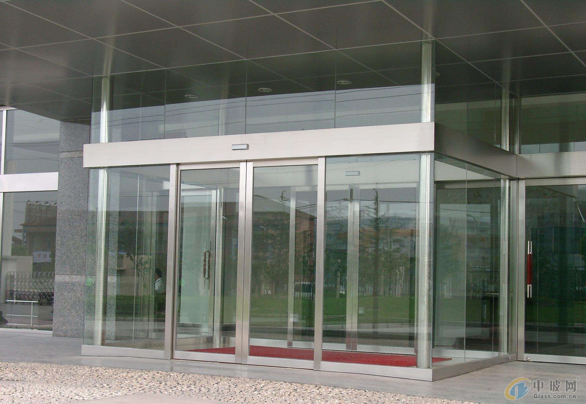 20040411291820.jpg