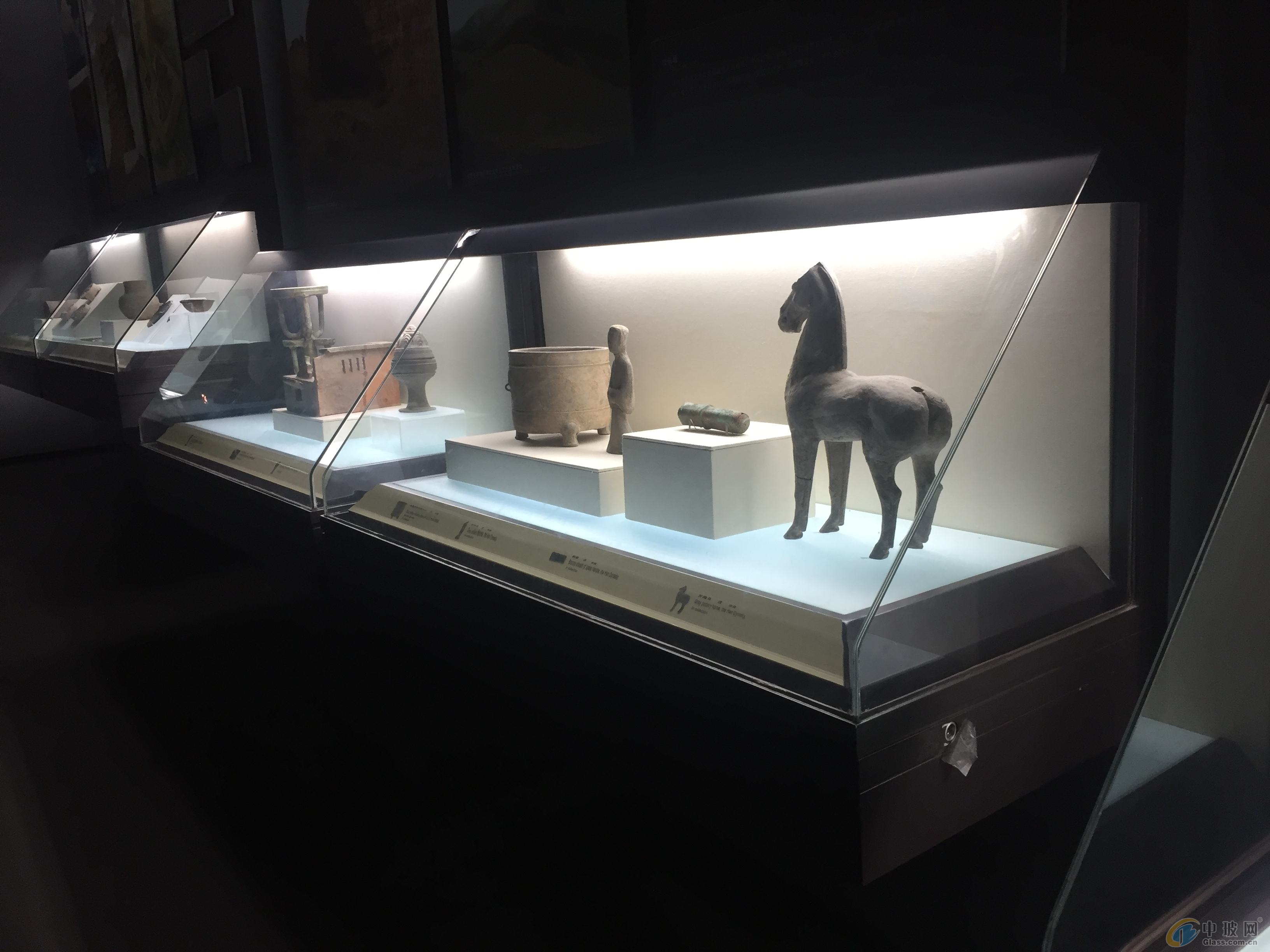 博物馆专项使用展柜供应商博物馆展柜加工厂