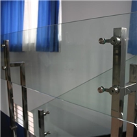 邢台超白钢化玻璃生产