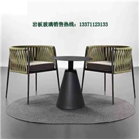 源頭工廠山東品正巖板玻璃：家具玻璃定制化生產(chǎn)