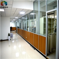 徐州办公室玻璃隔断墙设计安装凸显公司风格