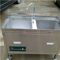山東濟(jì)寧奧超生產(chǎn)超聲波玻璃瓶清洗機(jī)